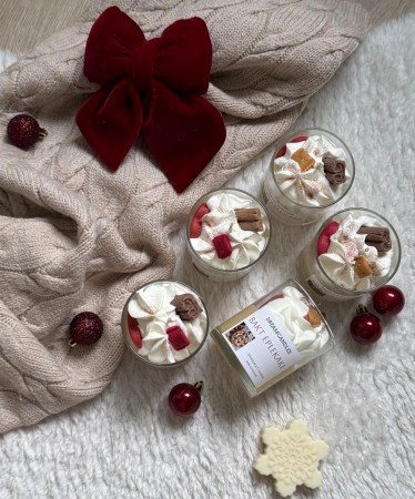 Bakt eplekake duftlys