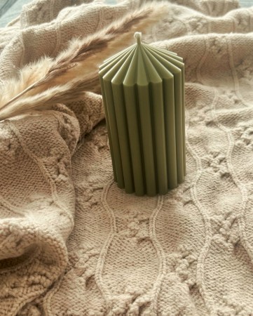 Ribbed Pillar oliven