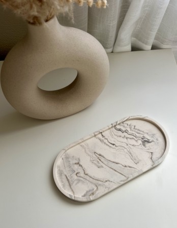 Oval fat stor beige/svart marmorert